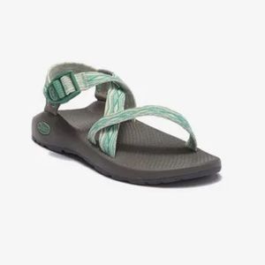 Chaco Z1 classic Sandal women’s empire pine 7 US